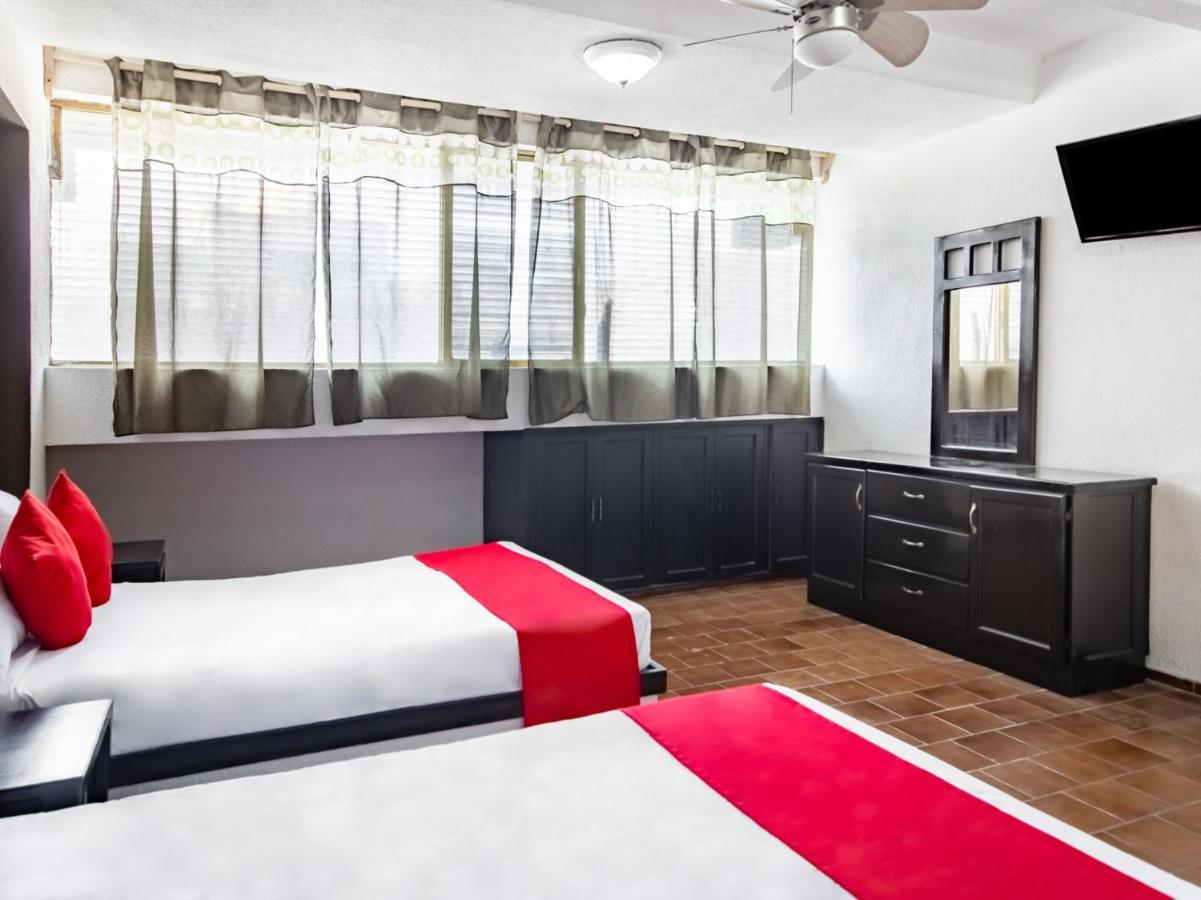 Hotel Halley 莱昂 外观 照片